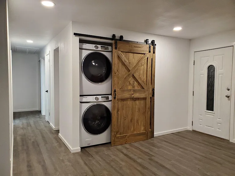 entry/hallway