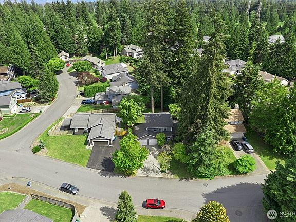 4th image of 13611 49th Avenue SE