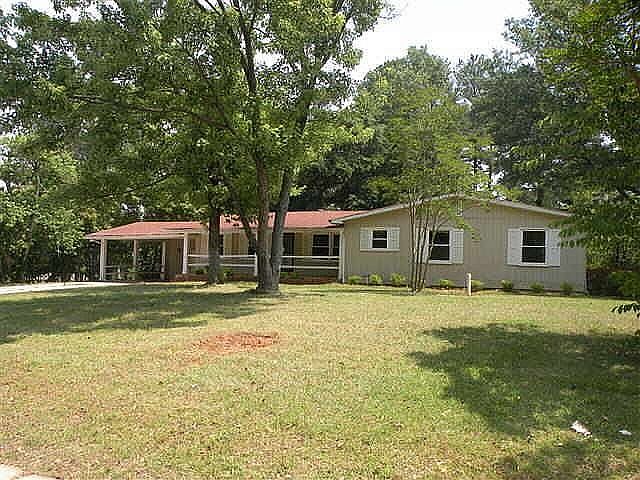1st image of 29 Overbrook Dr SE