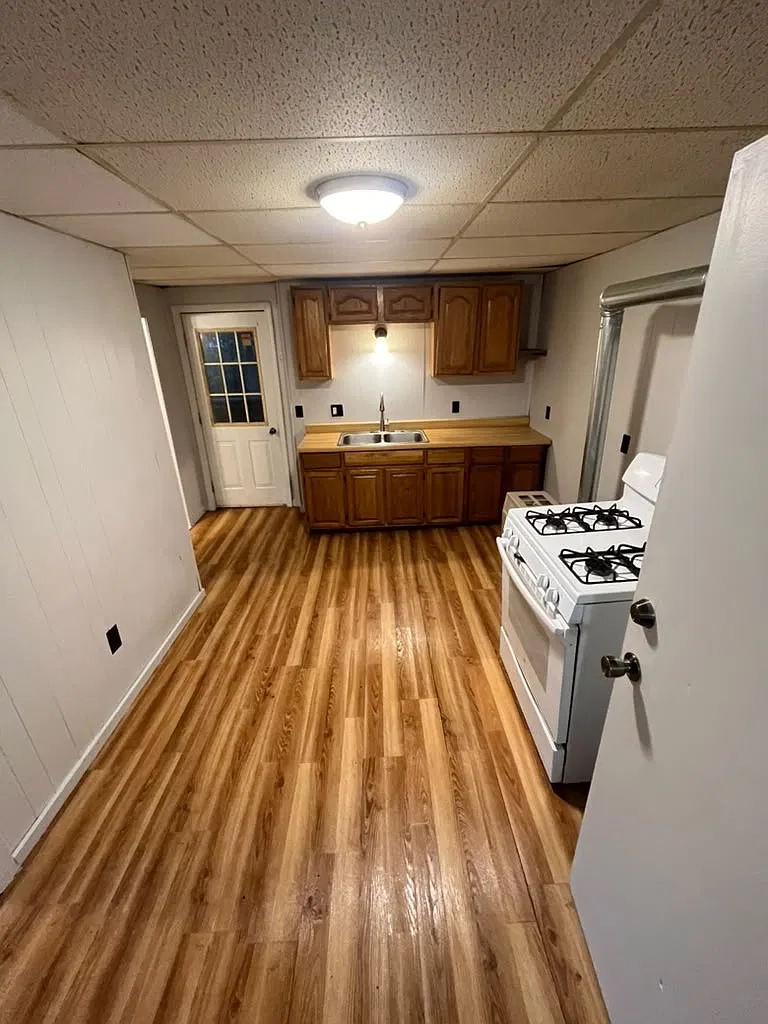 1 bed, 650 sqft, $1,250 — Photo 1