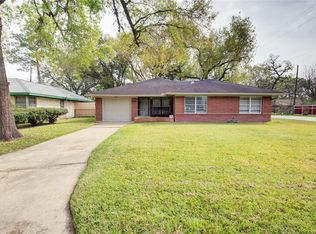 10302 Rockaway Dr, Houston, TX 77016