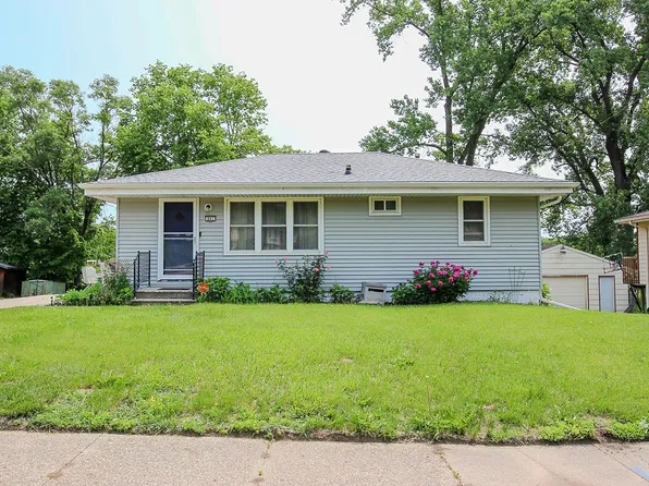 801 Winegardner Rd, Des Moines, IA 50317