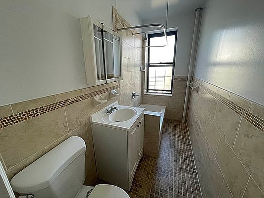 3rd image of 30-02 Broadway #2B