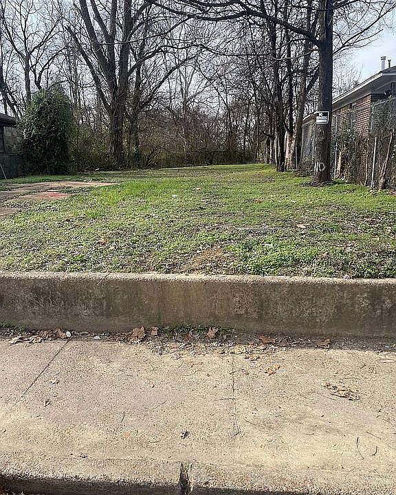 2nd image of 3649 Debby Dr