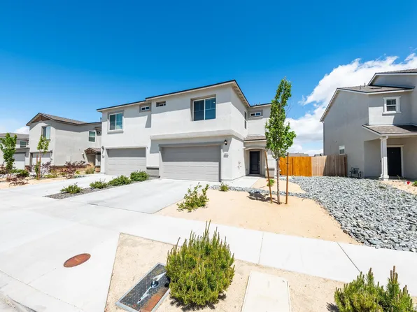 8855 Wolf Moon Dr, Reno, NV 89506