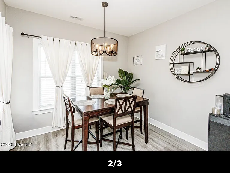 72 Wildberry Dr — Photo 2