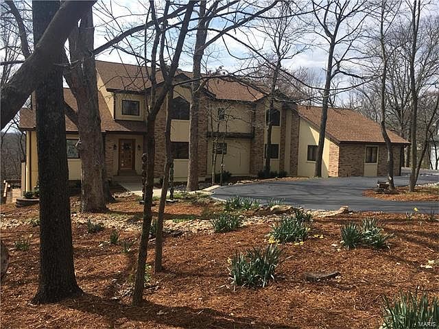 1st image of 9812 Eagle Crest Ct