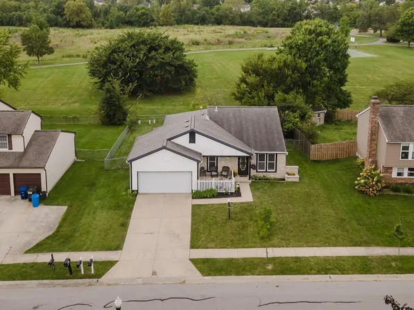 5745 Morningstar Dr, Galloway, OH 43119