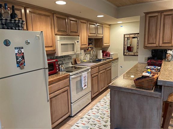 5th image of 123 Juanita Dr Unit 1-64