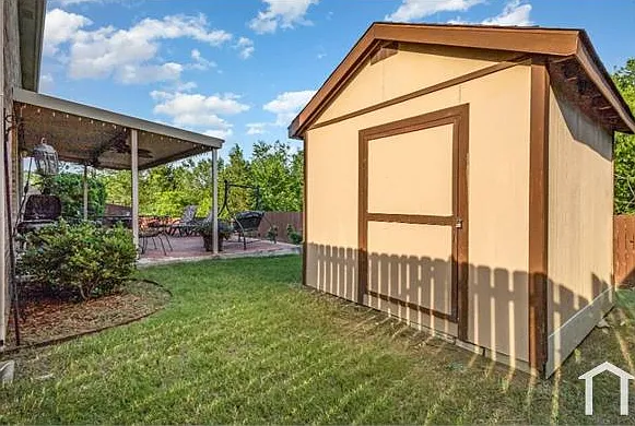 2528 Comstock Ln — Photo 14