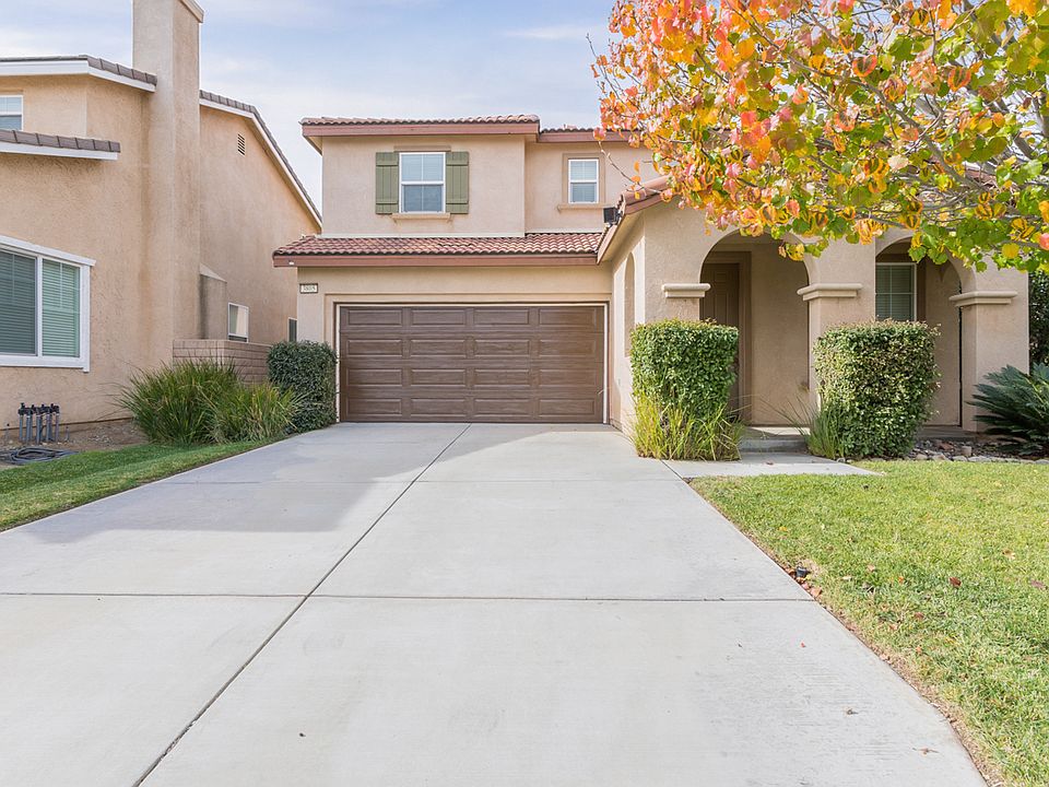 1st image of 3805 Quartzite Ln
