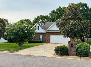 103 Petersburg Ct, Dothan, AL 36305