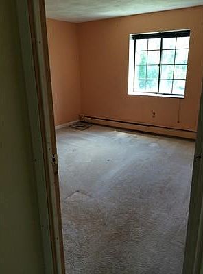 4th image of 119 Grove St APT 230
