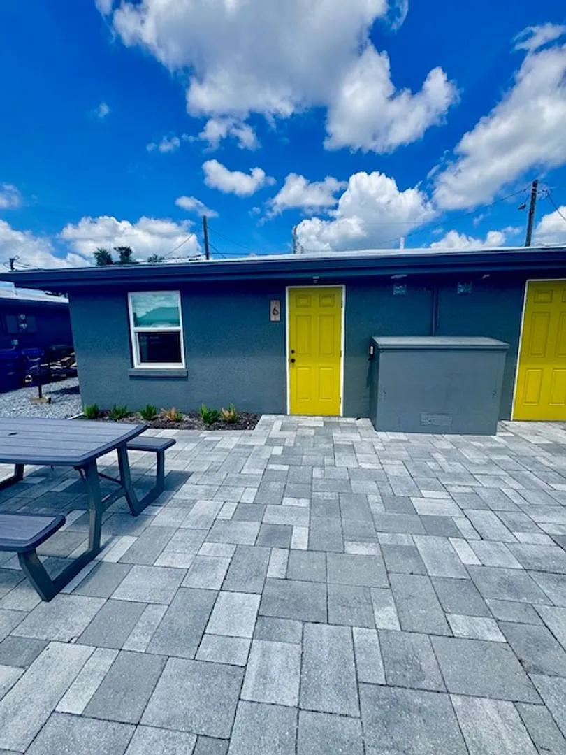 Summerwood Apartments — Photo 3