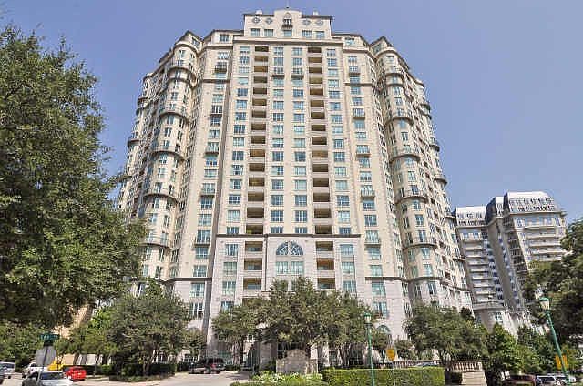 1st image of 3401 Lee Pkwy APT 1001