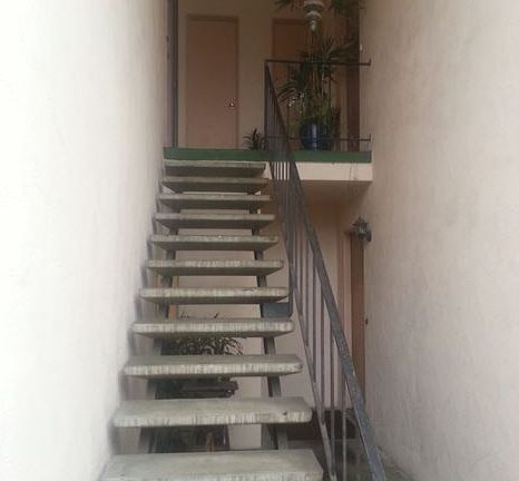 4th image of 208 B Ave APT B