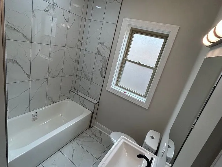 7730 S Cornell Ave #2 — Photo 23