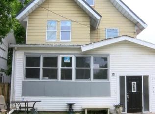 2419 N Prospect Rd, Peoria, IL 61603