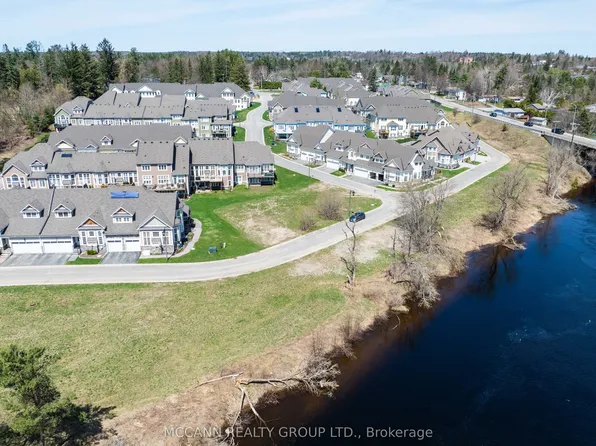 30&32&34 Kent Cres, Bracebridge, ON P1L 0B7