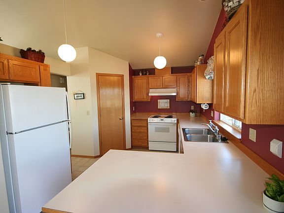 4th image of 4515 Baja Dr