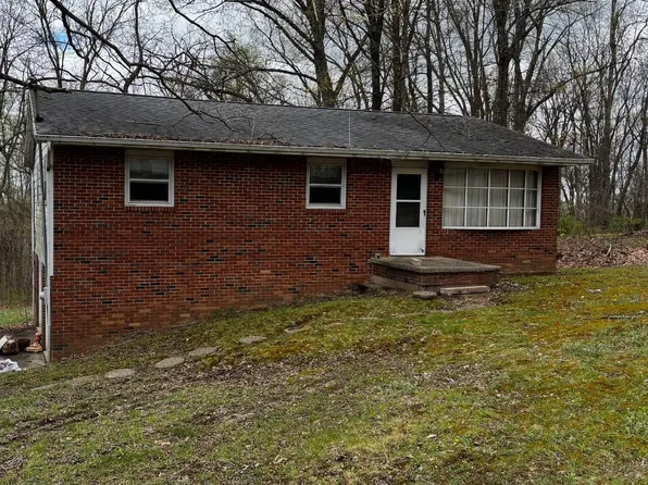 7047 S Harmony Rd, Bloomington, IN 47403