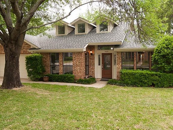 2nd image of 3425 Knob Oak Dr