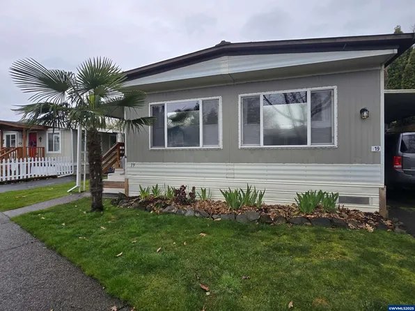 1475 Green Acres Rd Spc 19, Eugene, OR 97408