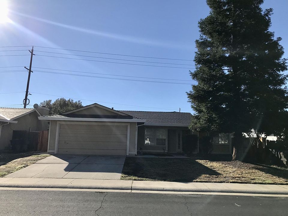 1st image of 537 Oakborough Ave