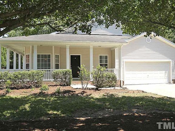 4th image of 4118 Branchwood Dr