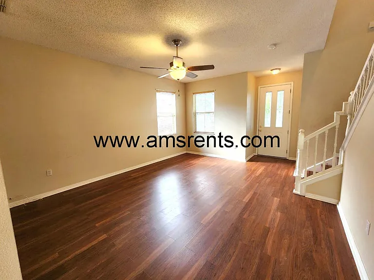 4036 Meadowlark Dr — Photo 20