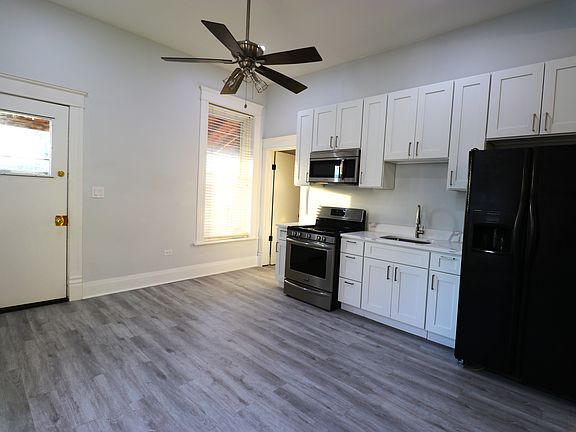 5th image of 4638 S Emerald Ave #1
