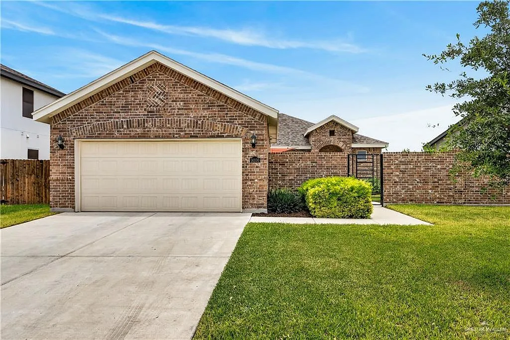 3 bed, 2.0 bath, 1681 sqft, $2,500 — Photo 1