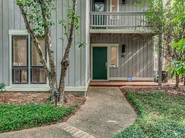 54 Eastbrooke St, Jackson, MS 39216