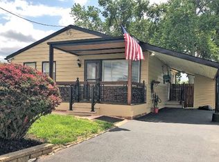 834 Woodlane Rd, Mount Holly, NJ 08060