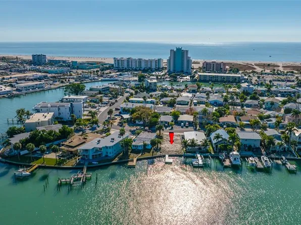 11075 3rd St E Lot 63, Saint Petersburg, FL 33706