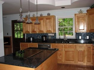 2 Wood Heights Ave, Taylors, SC 29687