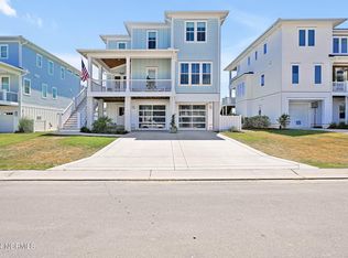 748 Waterstone Dr, Wilmington, NC 28411