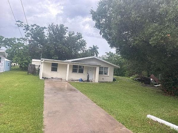 1st image of 2216 Mark Ave
