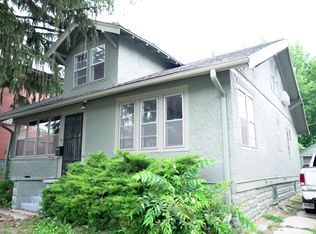 1329 S 30th Ave, Omaha, NE 68105