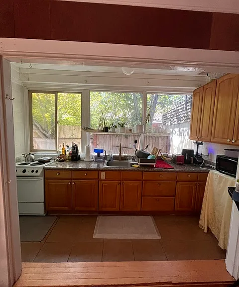 14 Warner Ct #16 — Photo 4