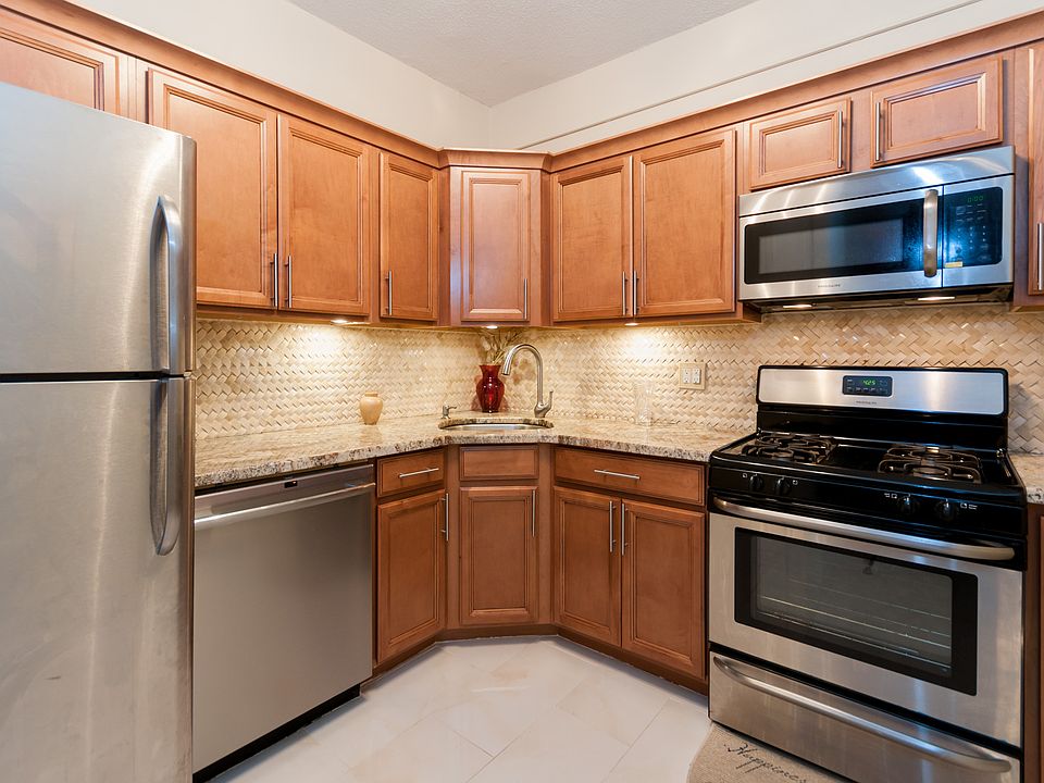 1st image of 555 North Avenue #26N