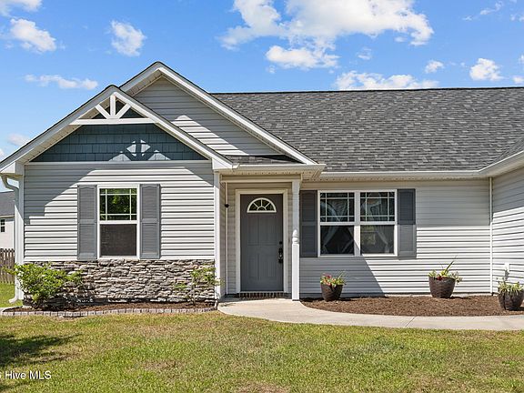 2nd image of 221 Breakwater Drive
