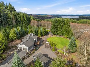 72 Blue Mountain Rd, Castle Rock, WA 98611