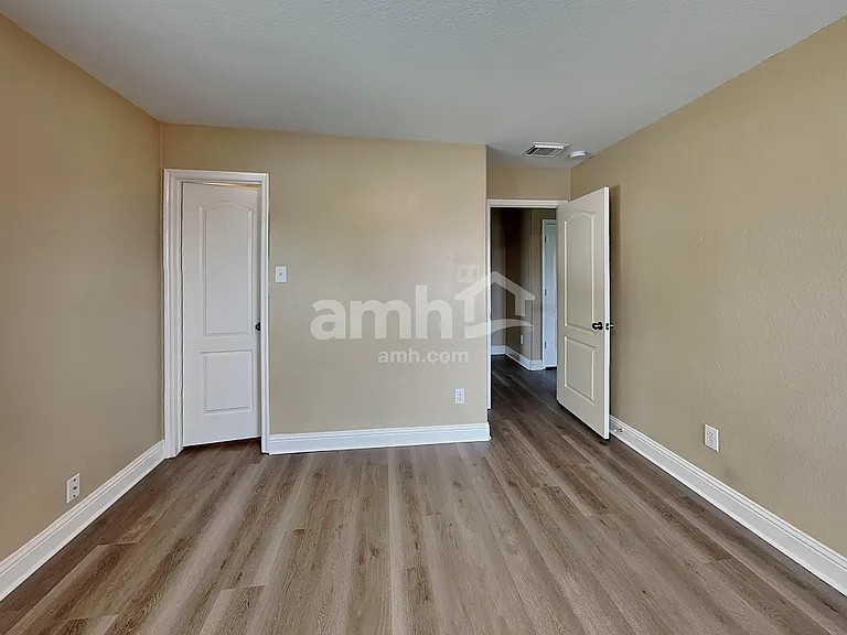 3710 Mystic Meadows Ln — Photo 18