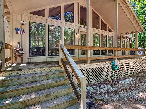 5th image of 296 Cherrywood Ln