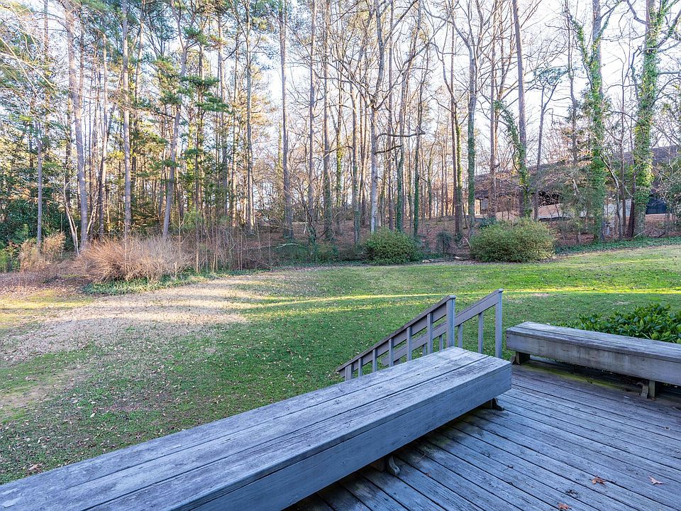 1st image of 4218 Arbutus Dr