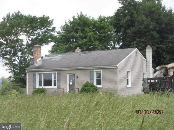 2865 Chambersburg Rd, Biglerville, PA 17307