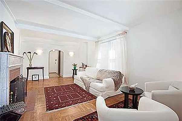 Sold by Fenwick Keats Real Estate | media 16