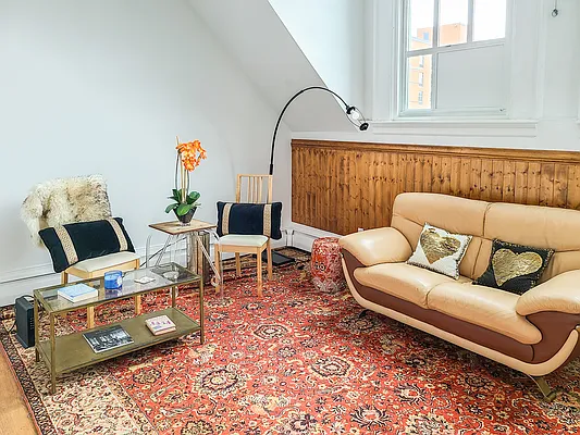 Rented by Keller Williams NYC | media 9