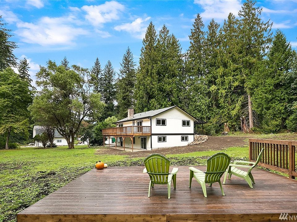 View from the backyard towards the front entrance and back of the home. Endless opportunities. 